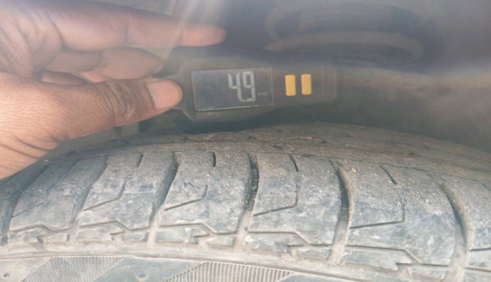 2018 Maruti Ciaz ALPHA  AT 1.5 SHVS PETROL, Petrol, Automatic, 93,033 km, tyre