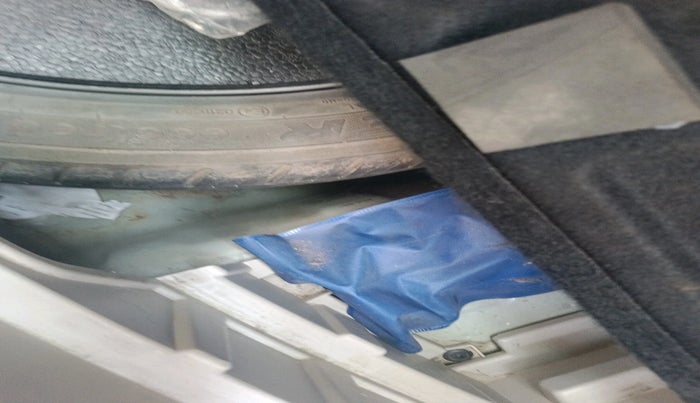 2019 Mahindra XUV300 W8 (O) 1.5 DIESEL, Diesel, Manual, 78,575 km, tyre