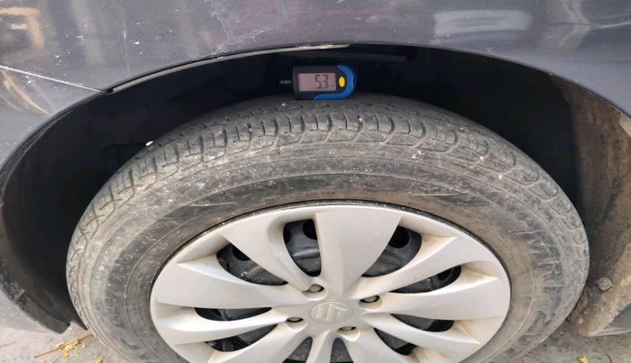 2016 Maruti Baleno DELTA PETROL 1.2, Petrol, Manual, 48,176 km, tyre