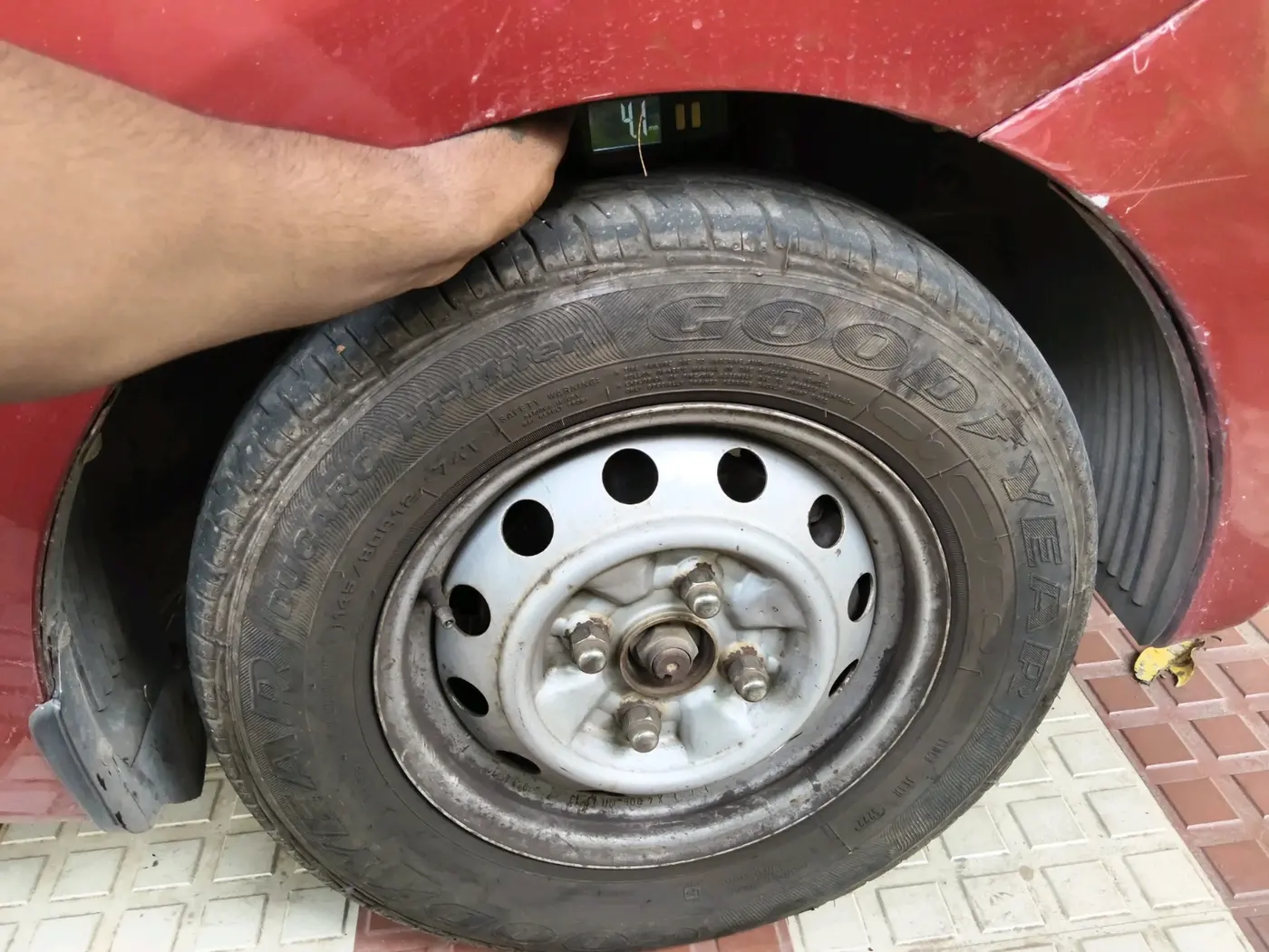 2012 Hyundai Eon D-LITE+, Petrol, Manual, 49,779 km, tyre