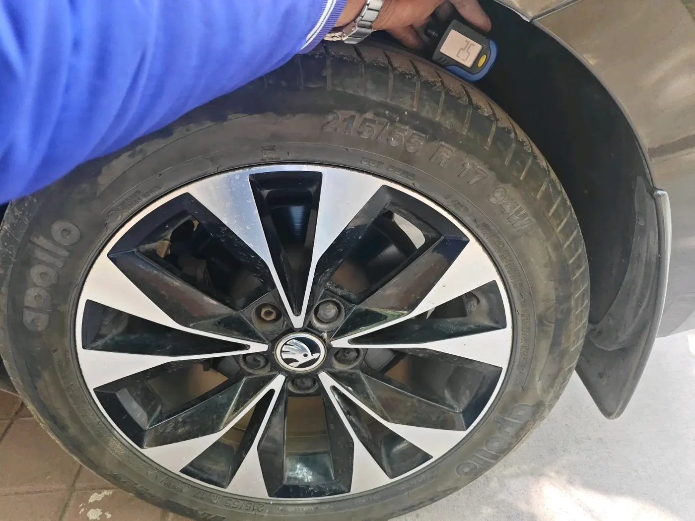 2020 Skoda Superb L&K 2.0 TSI AT, Petrol, Automatic, 32,756 km, tyre
