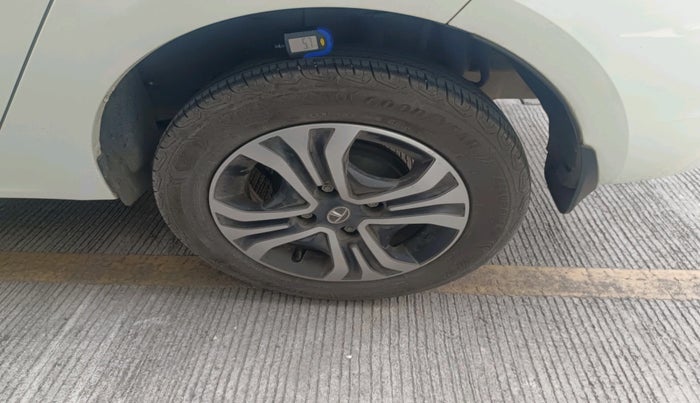 2022 Tata TIGOR XZ PLUS CNG, CNG, Manual, 19,910 km, tyre