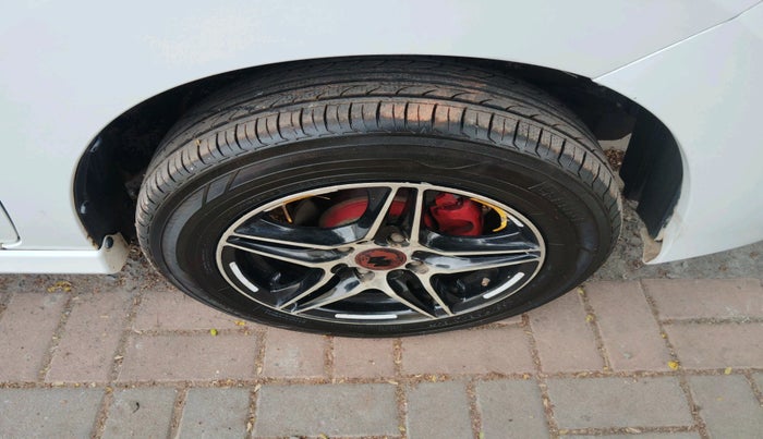 2018 Maruti Wagon R 1.0 VXI+ (O) MT, Petrol, Manual, 69,803 km, tyre