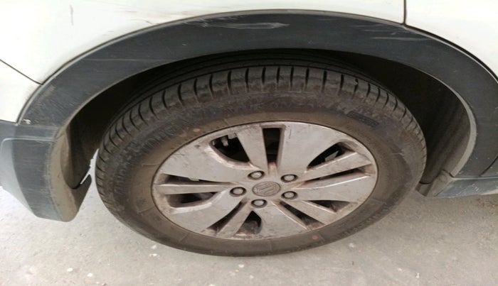 2016 Maruti S Cross ZETA 1.3, Diesel, Manual, 1,28,289 km, tyre