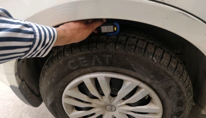 2012 Maruti Swift Dzire VXI, Petrol, Manual, 53,419 km, tyre