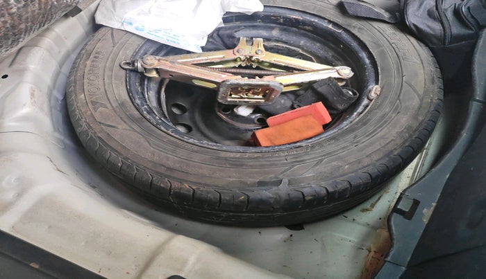 2013 Hyundai i20 MAGNA 1.4 CRDI, Diesel, Manual, 80,938 km, tyre