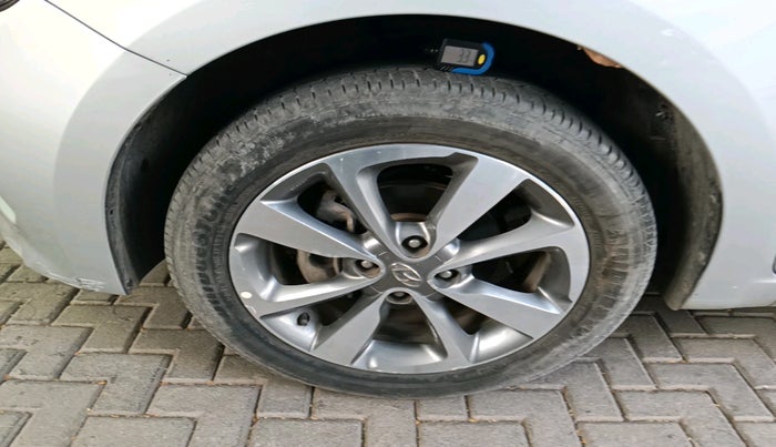 2014 Hyundai i20 ASTA 1.2, Petrol, Manual, 44,073 km, tyre