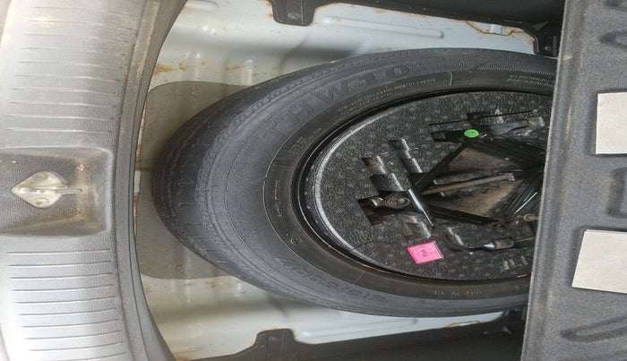 2016 Hyundai Creta SX PLUS AT 1.6 DIESEL, Diesel, Automatic, 1,05,454 km, tyre