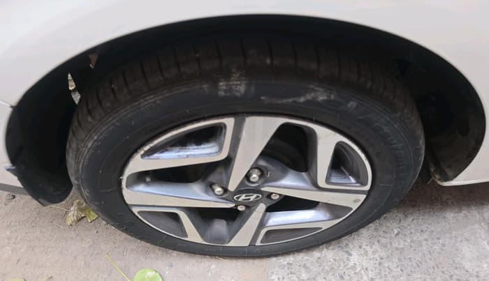 2022 Hyundai AURA SX PLUS 1.2 AMT CRDI, Diesel, Automatic, 66,384 km, tyre