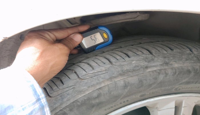 2011 Hyundai i20 ASTA 1.2, Petrol, Manual, 1,08,532 km, tyre