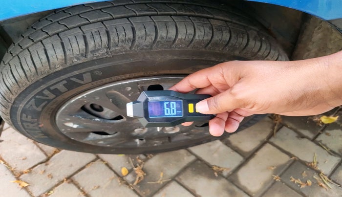 2012 Honda Brio S MT, Petrol, Manual, 68,894 km, tyre