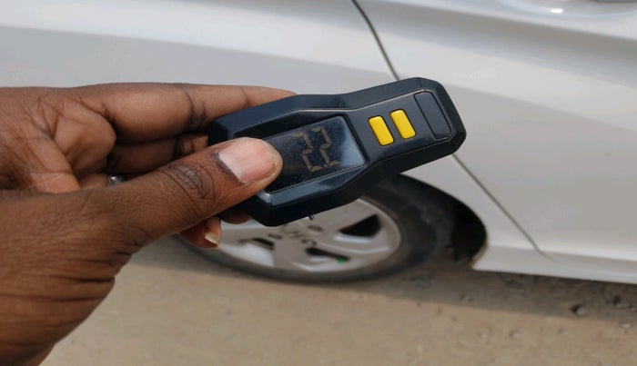 2016 Honda City 1.5L I-VTEC VX, Petrol, Manual, 1,82,010 km, tyre