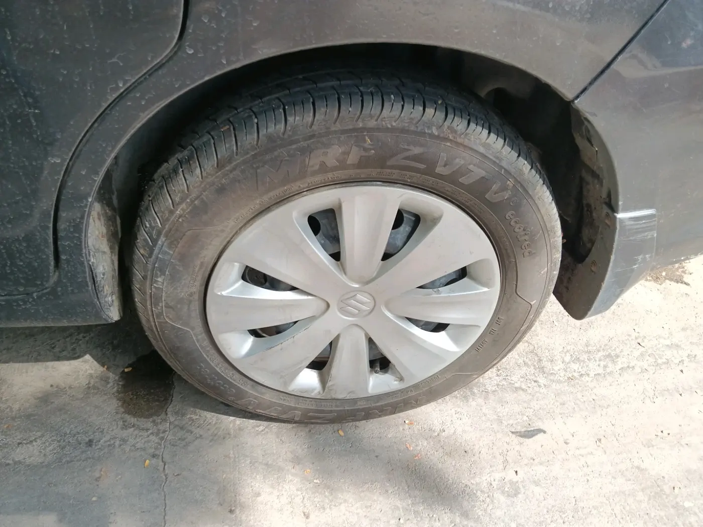 2017 Maruti Ertiga VDI SHVS, Diesel, Manual, 1,17,992 km, tyre
