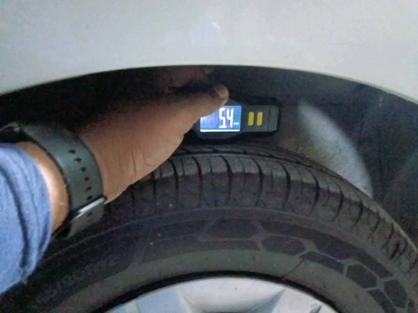 2014 Maruti Alto 800 VXI, Petrol, Manual, 70,701 km, tyre