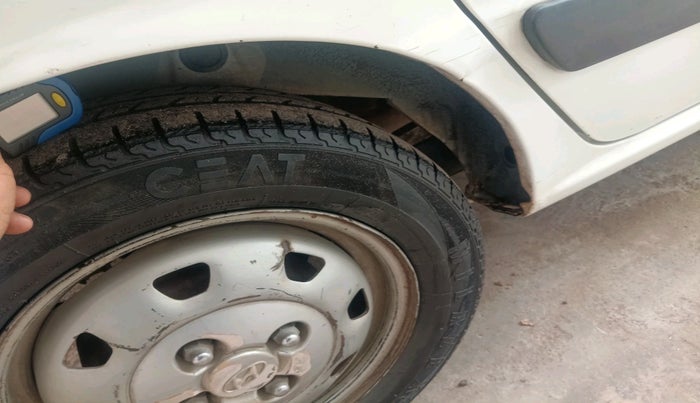 2014 Hyundai Santro Xing GL PLUS, CNG, Manual, 1,06,899 km, tyre