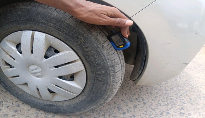 2020 Maruti Alto LXI, CNG, Manual, 34,084 km, tyre