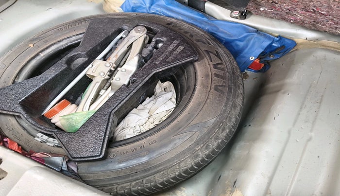 2016 Maruti Celerio VXI, Petrol, Manual, 89,310 km, tyre