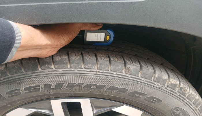 2023 Hyundai VENUE SX 1.2 PETROL, Petrol, Manual, 7,952 km, tyre