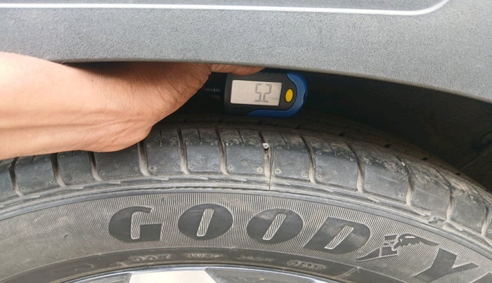 2023 Hyundai VENUE SX 1.2 PETROL, Petrol, Manual, 7,952 km, tyre