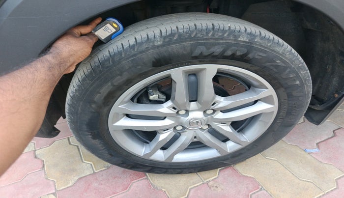 2025 Renault TRIBER RXZ, Petrol, Manual, 16,918 km, tyre