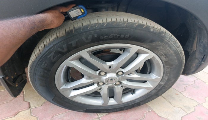 2025 Renault TRIBER RXZ, Petrol, Manual, 16,918 km, tyre