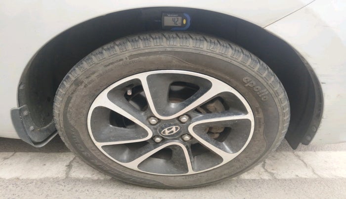 2017 Hyundai Grand i10 ASTA 1.2 KAPPA VTVT, Petrol, Manual, 40,601 km, tyre