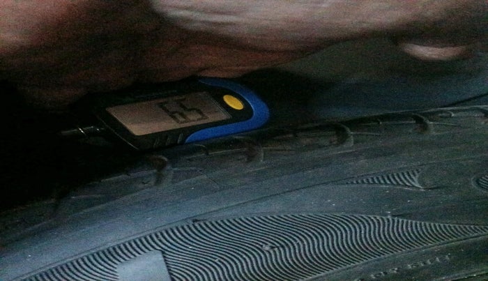 2016 Skoda Rapid 1.5 TDI CR ELEGANCE AT, Diesel, Automatic, 1,01,992 km, tyre