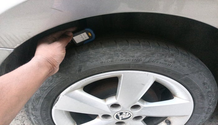 2016 Skoda Rapid 1.5 TDI CR ELEGANCE AT, Diesel, Automatic, 1,01,992 km, tyre