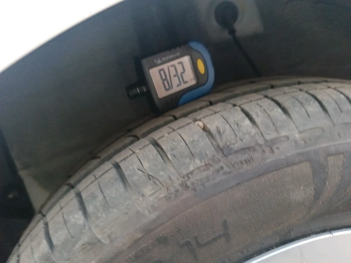 2025 Hyundai GRAND I10 NIOS Magna 1.2 Hy-CNG Duo, CNG, Manual, 3,823 km, tyre