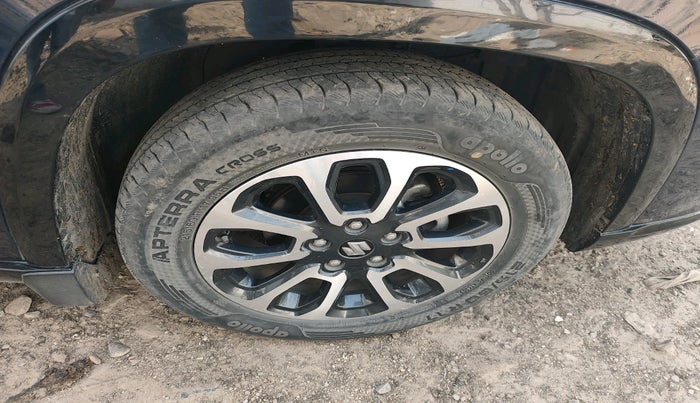 2022 Maruti Grand Vitara ZETA PLUS  HYBRID ECVT, Hybrid, Automatic, 52,845 km, tyre