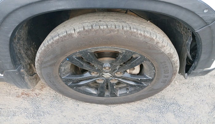 2018 Maruti Vitara Brezza ZDI PLUS, Diesel, Manual, 92,439 km, tyre