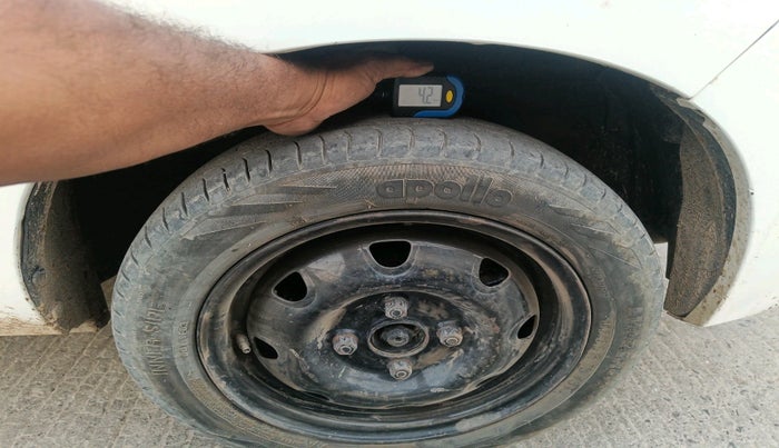 2017 Maruti Alto K10 VXI, Petrol, Manual, 54,745 km, tyre