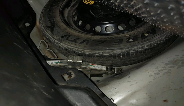 2018 Maruti Baleno ZETA PETROL 1.2, Petrol, Manual, 74,092 km, tyre