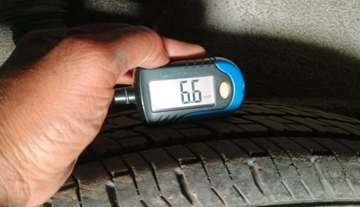 2020 Maruti New Wagon-R LXI CNG 1.0, CNG, Manual, 41,823 km, tyre