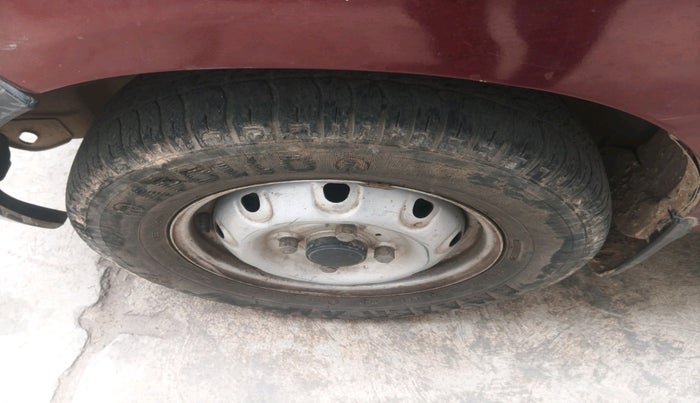 2008 Maruti Alto LXI, Petrol, Manual, 49,423 km, tyre