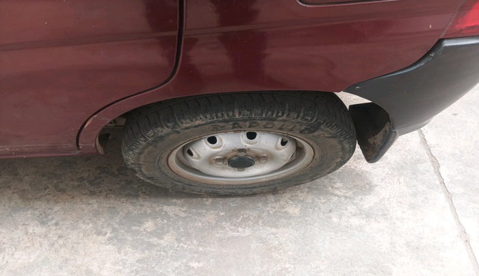 2008 Maruti Alto LXI, Petrol, Manual, 49,423 km, tyre