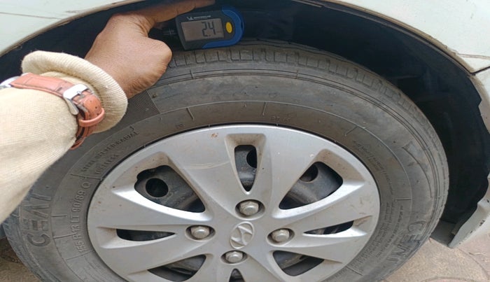 2011 Hyundai i10 MAGNA 1.2, CNG, Manual, 85,278 km, tyre