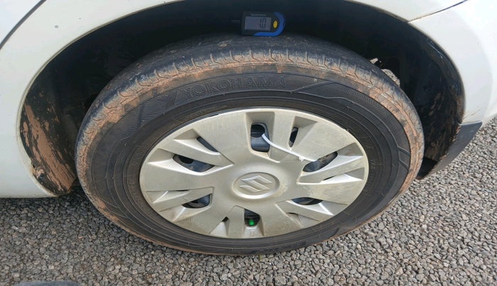 2012 Maruti Swift VDI, Diesel, Manual, 1,20,248 km, tyre