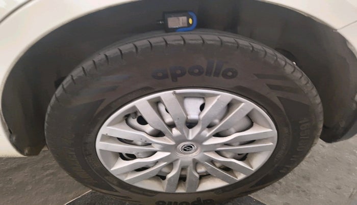 2021 Maruti Swift Dzire TOUR S-CNG, CNG, Manual, 65,807 km, tyre