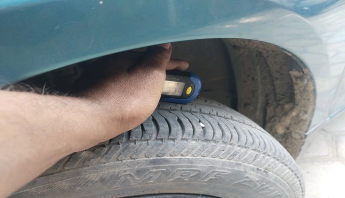 2012 Maruti Swift Dzire VXI, Petrol, Manual, 30,989 km, tyre