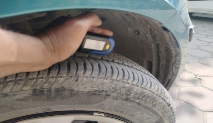 2012 Maruti Swift Dzire VXI, Petrol, Manual, 30,989 km, tyre