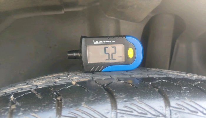 2023 Maruti Grand Vitara ALPHA PLUS HYBRID ECVT, Hybrid, Automatic, 47,918 km, tyre