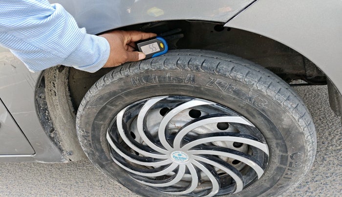 2018 Maruti Wagon R 1.0 LXI CNG, CNG, Manual, 84,687 km, tyre