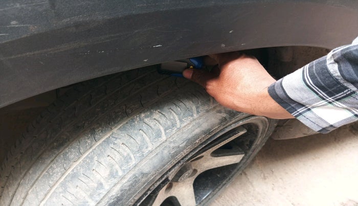 2021 Nissan MAGNITE XE, CNG, Manual, 34,267 km, tyre