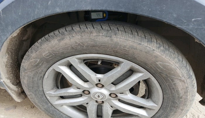 2020 Renault TRIBER RXZ, Petrol, Manual, 57,334 km, tyre