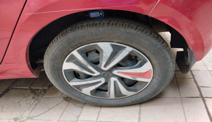 2017 Tata Tiago WIZZ EDITION PETROL, Petrol, Manual, 20,214 km, tyre