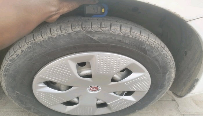 2011 Maruti Wagon R 1.0 LXI LPG, Petrol, Manual, 1,97,505 km, tyre