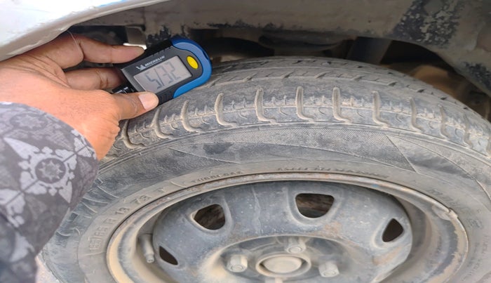 2014 Maruti Alto K10 VXI, Petrol, Manual, 1,25,507 km, tyre