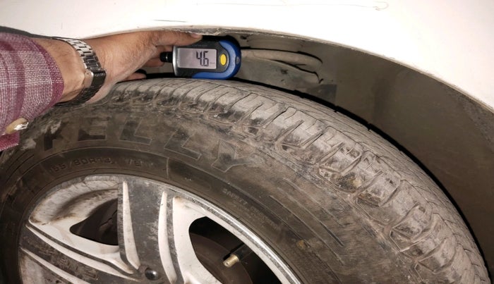 2015 Hyundai i10 MAGNA 1.1, CNG, Manual, 1,05,278 km, tyre