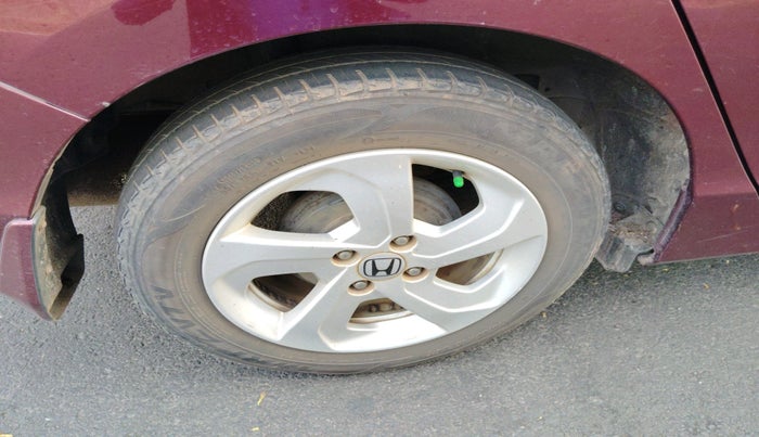 2016 Honda City 1.5L I-VTEC VX CVT, Petrol, Automatic, 52,166 km, tyre